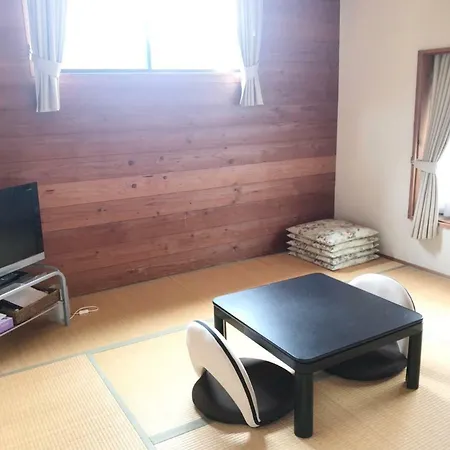 ペンション 森のガーデン・益子 Bed & Breakfast エクステリア 写真